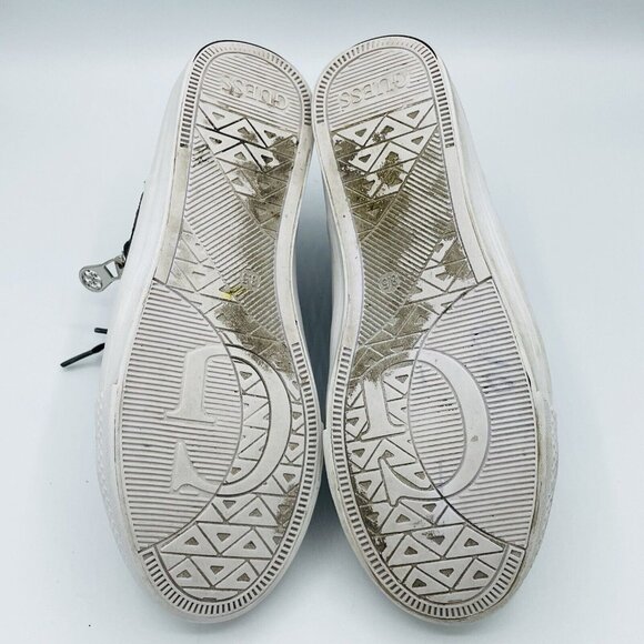 Guess Shoes Womens Size 8.5 Black Lace Up Sneakers Embossed Logo Casual Sneakers - Picture 11 of 12